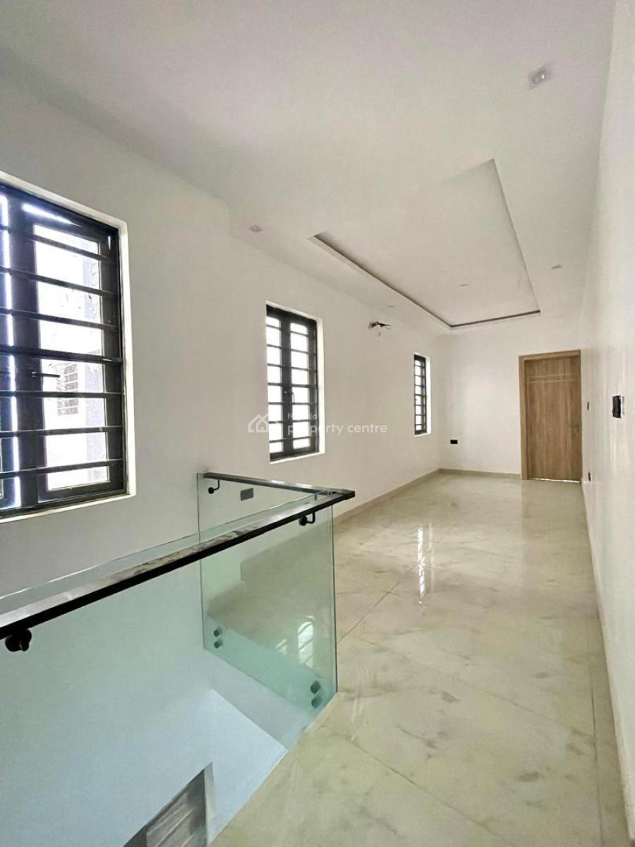Modestly Finished 5 Bedroom Fully Detached Duplex with Bq, Ologolo, Lekki, Lagos, Detached Duplex for Sale