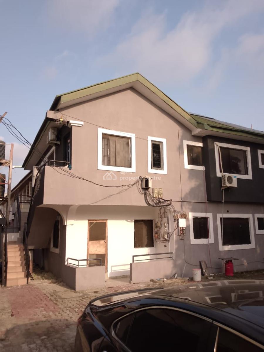 Massively Spacious and Well Maintained 2 Bedroom Apartment, Cannan Estate, Sangotedo, Ajah, Lagos, Flat / Apartment for Rent