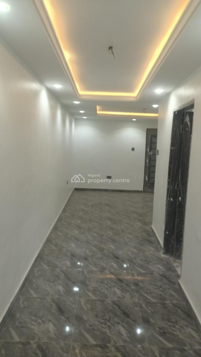 Standard One Bedroom Flat with 2 Toilets and Bathrooms, Oshunketan Street Off Solomon Street, Alapere, Ketu, Lagos, Mini Flat (room and Parlour) for Rent