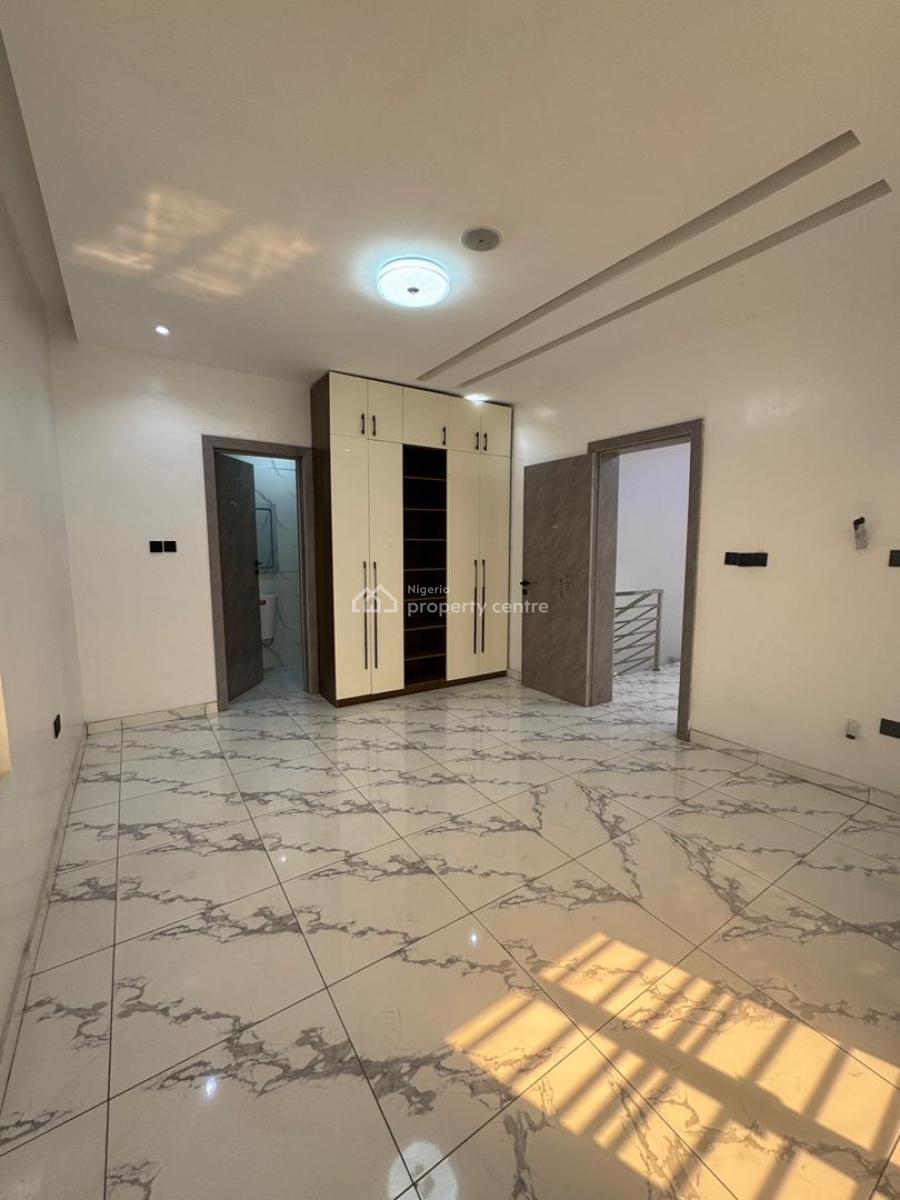 Lovely and Fantastic 4 Bedroom Terrace Duplex with Bq, Lekki Phase 1, Lekki, Lagos, Terraced Duplex for Sale