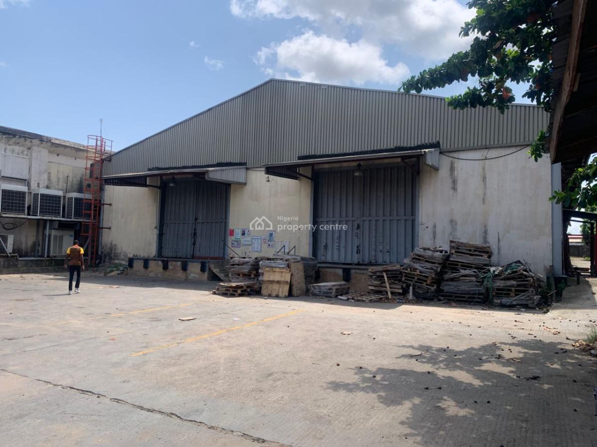 27,574sqft Very Neat High Roof Warehouse, Afprint Estate, Isolo, Lagos, Warehouse for Rent