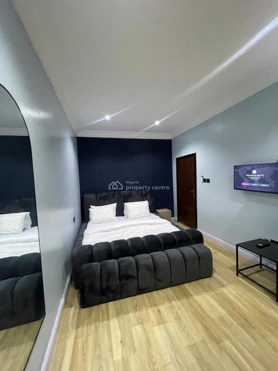 Luxury 2 Bedroom Apartment with Swimming Pool, Osborne Phase 2, Ikoyi, Lagos, Flat / Apartment Short Let