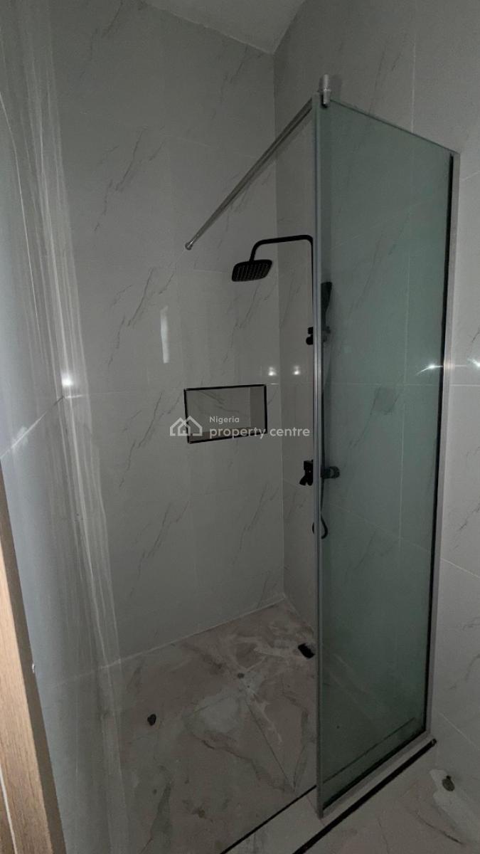 2 Bedroom Apartment, Lekki Phase 1, Lekki, Lagos, Flat / Apartment for Rent