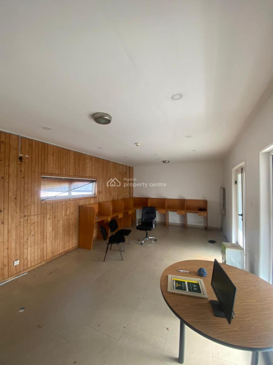 Well Situtated Office Space, Victoria Island (vi), Lagos, Office Space for Rent