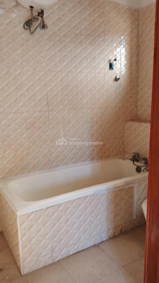 Luxury 3bedroom Flat with Bq, Durosimi Ettim Street, Lekki Phase 1, Lekki, Lagos, Flat / Apartment for Rent