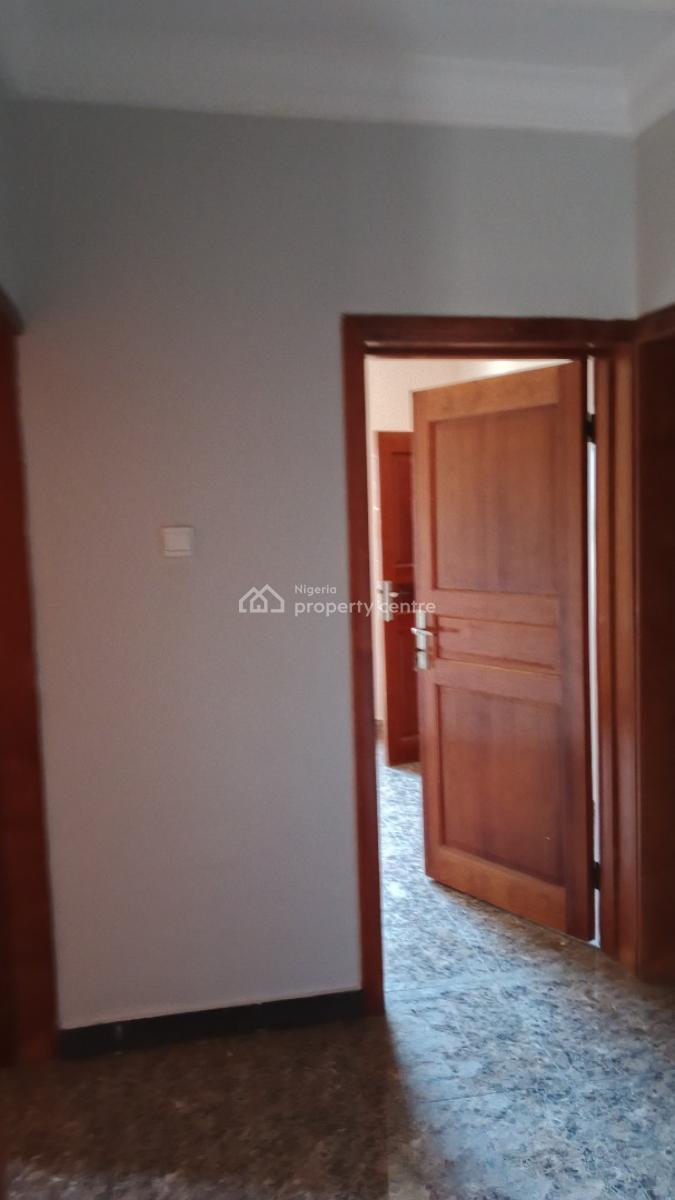 Luxury 3bedroom Flat with Bq, Durosimi Ettim Street, Lekki Phase 1, Lekki, Lagos, Flat / Apartment for Rent