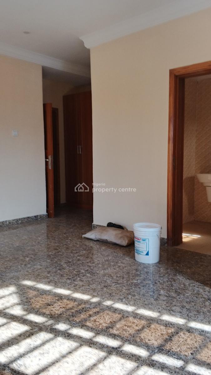 Luxury 3bedroom Flat with Bq, Durosimi Ettim Street, Lekki Phase 1, Lekki, Lagos, Flat / Apartment for Rent