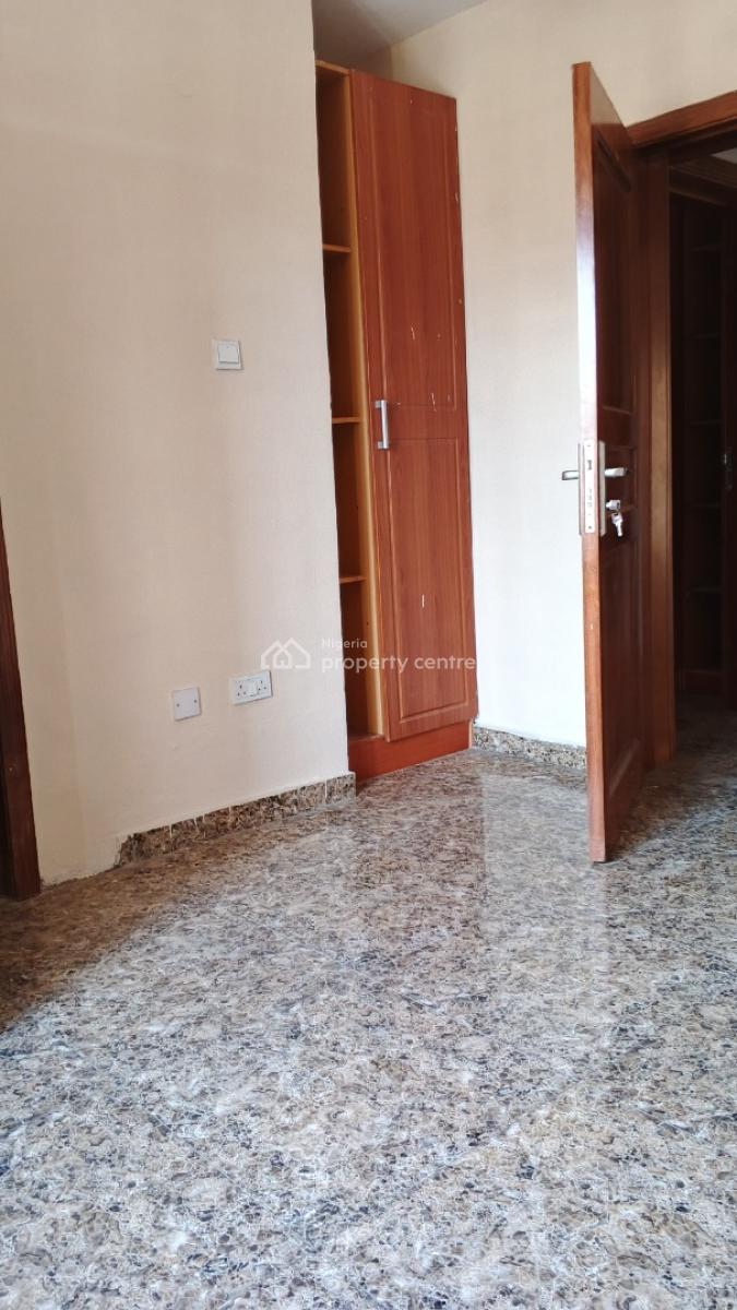 Luxury 3bedroom Flat with Bq, Durosimi Ettim Street, Lekki Phase 1, Lekki, Lagos, Flat / Apartment for Rent