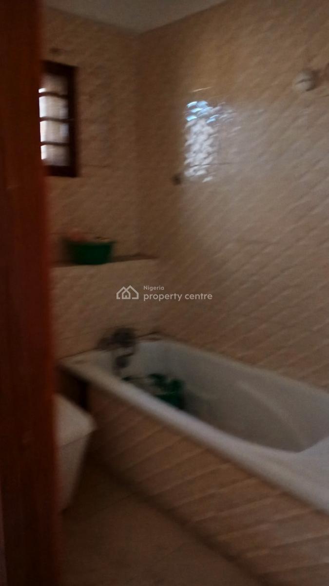 Luxury 3bedroom Flat with Bq, Durosimi Ettim Street, Lekki Phase 1, Lekki, Lagos, Flat / Apartment for Rent