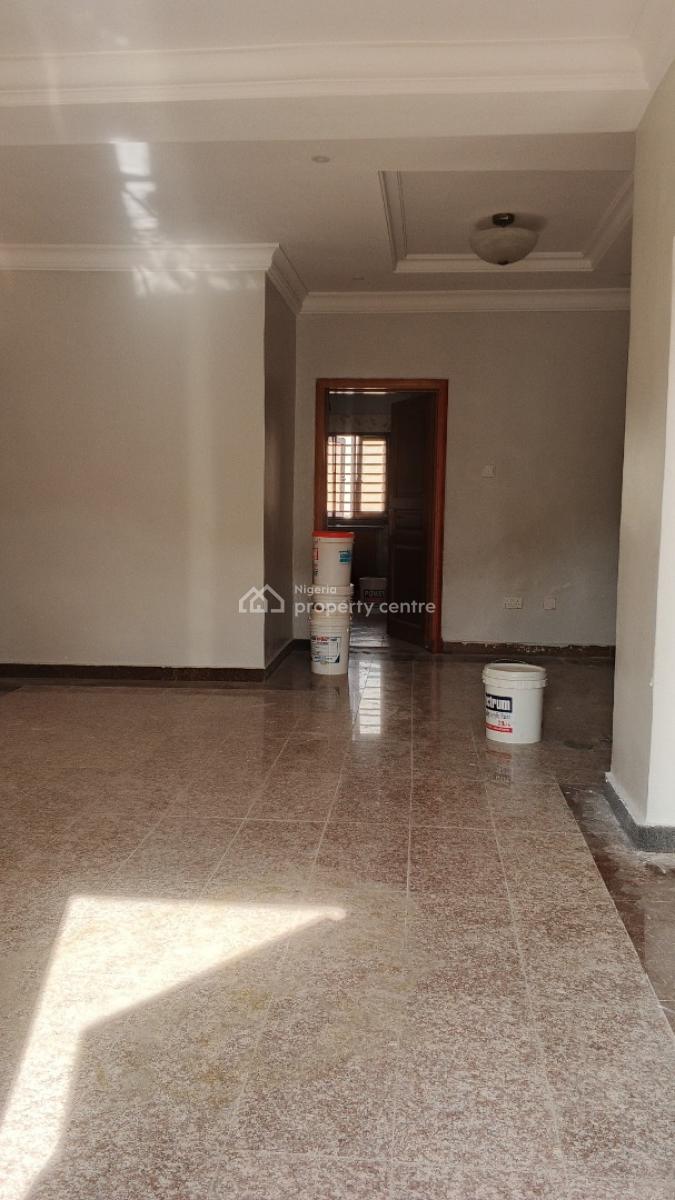 Luxury 3bedroom Flat with Bq, Durosimi Ettim Street, Lekki Phase 1, Lekki, Lagos, Flat / Apartment for Rent