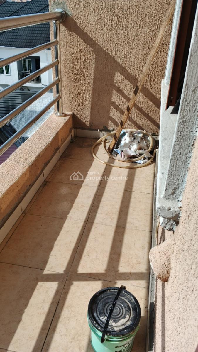 Luxury 3bedroom Flat with Bq, Durosimi Ettim Street, Lekki Phase 1, Lekki, Lagos, Flat / Apartment for Rent