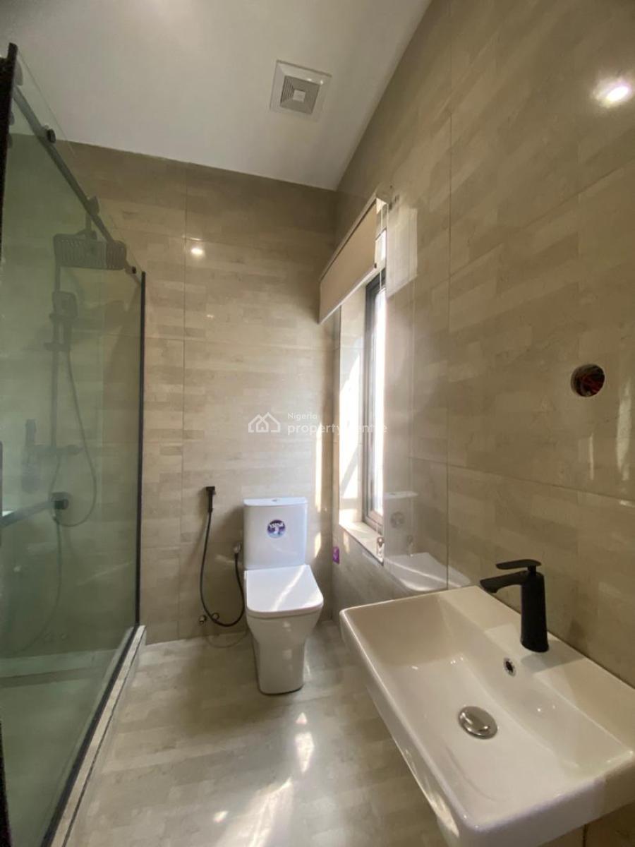 Newly Built, Luxurious 2 Bedroom Apartment in a Secured Estate., Freedom Way, Lekki Phase 1, Lekki, Lagos, Flat / Apartment for Sale