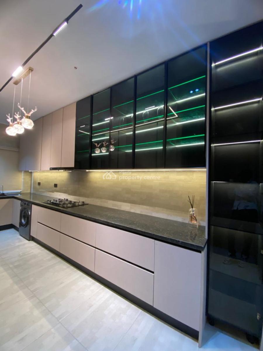 Newly Built, Luxurious 2 Bedroom Apartment in a Secured Estate., Freedom Way, Lekki Phase 1, Lekki, Lagos, Flat / Apartment for Sale