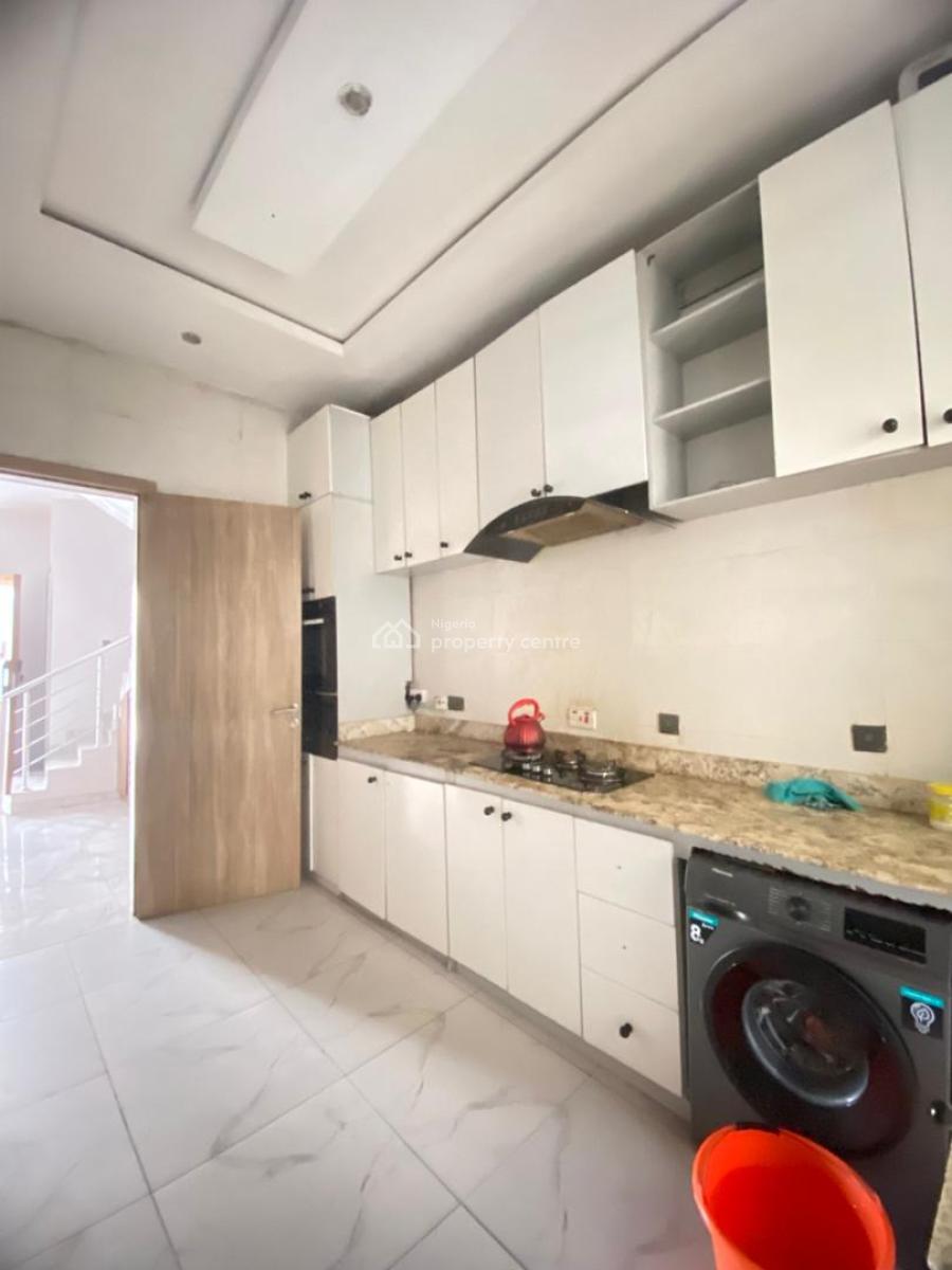 3 Bedroom Terraced Duplex in an Estate., Orchid Road, Lekki, Lagos, Terraced Duplex for Sale