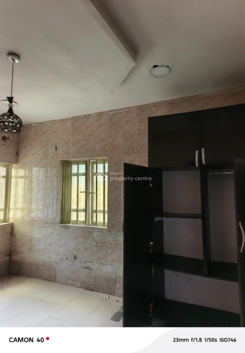 Spacious 2 Bedroom Flat, Badore, Ajah, Lagos, Flat / Apartment for Rent