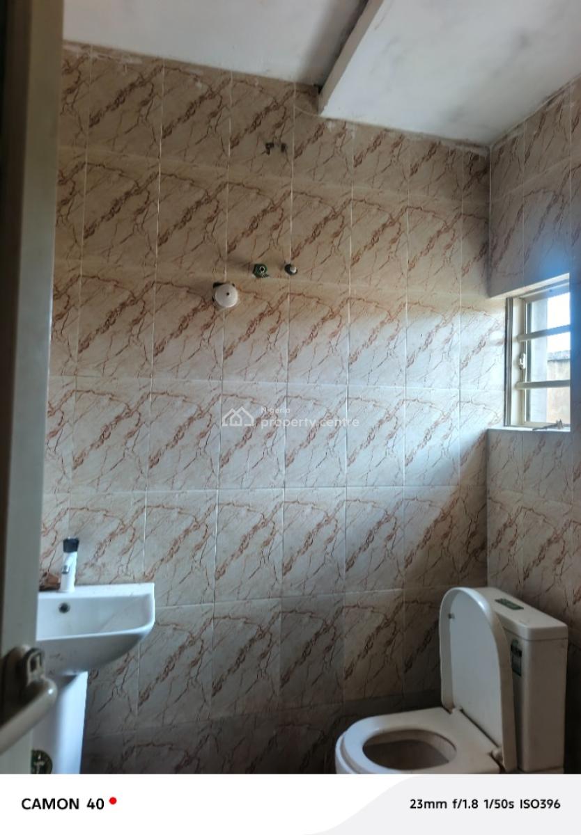Spacious 2 Bedroom Flat, Badore, Ajah, Lagos, Flat / Apartment for Rent