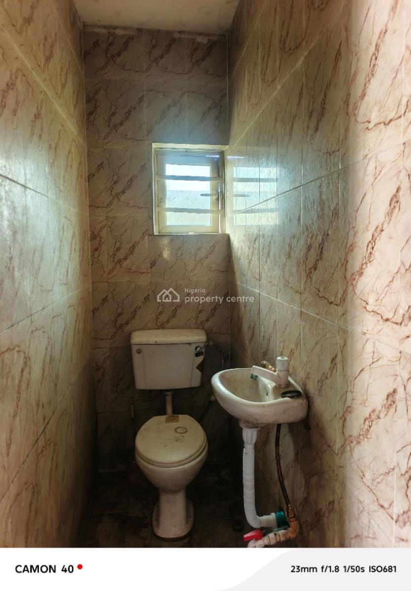 Spacious 2 Bedroom Flat, Badore, Ajah, Lagos, Flat / Apartment for Rent