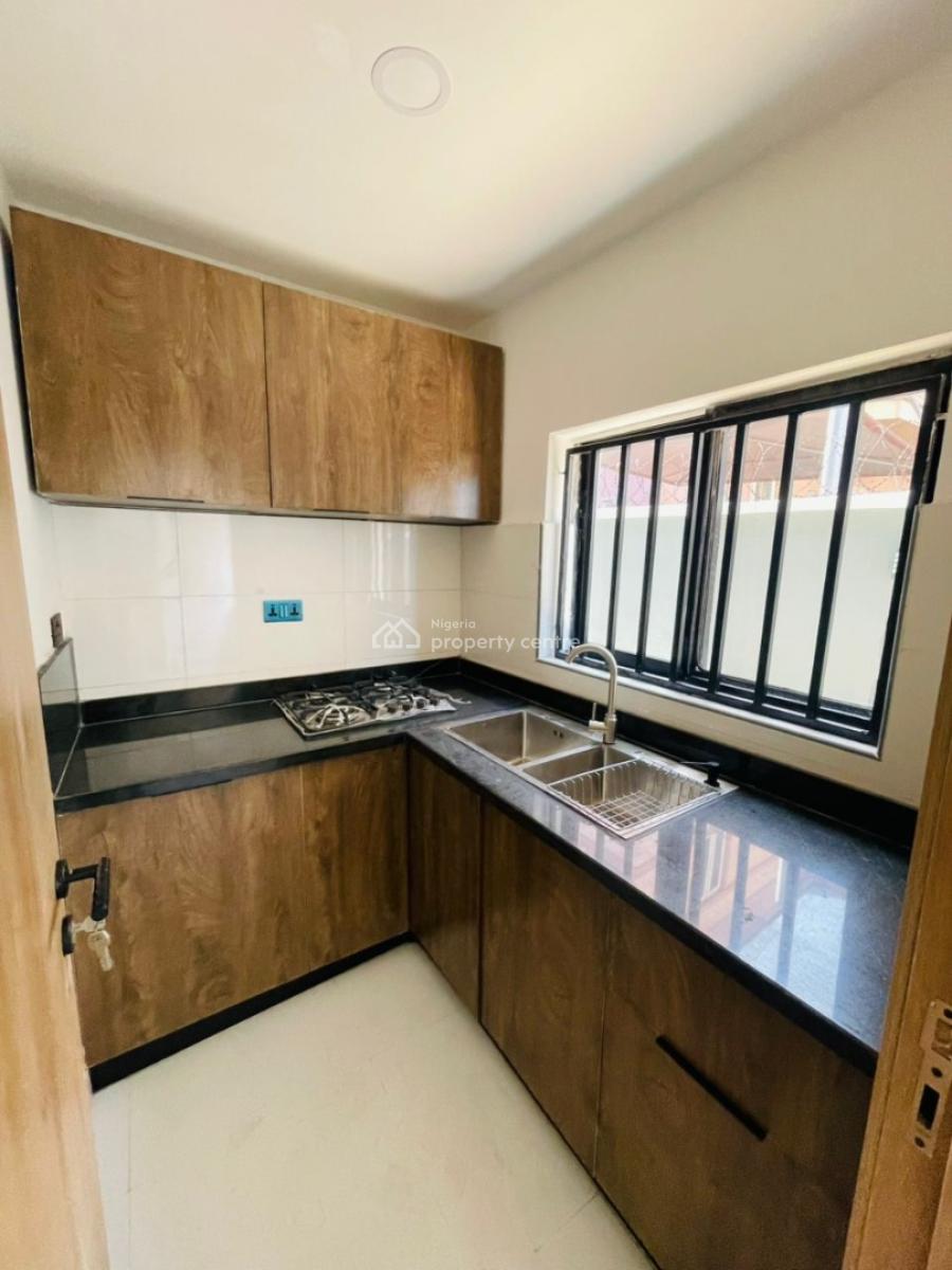 Now Available, 2 Bedroom Flat, Ikota, Lekki, Lagos, Flat / Apartment for Rent