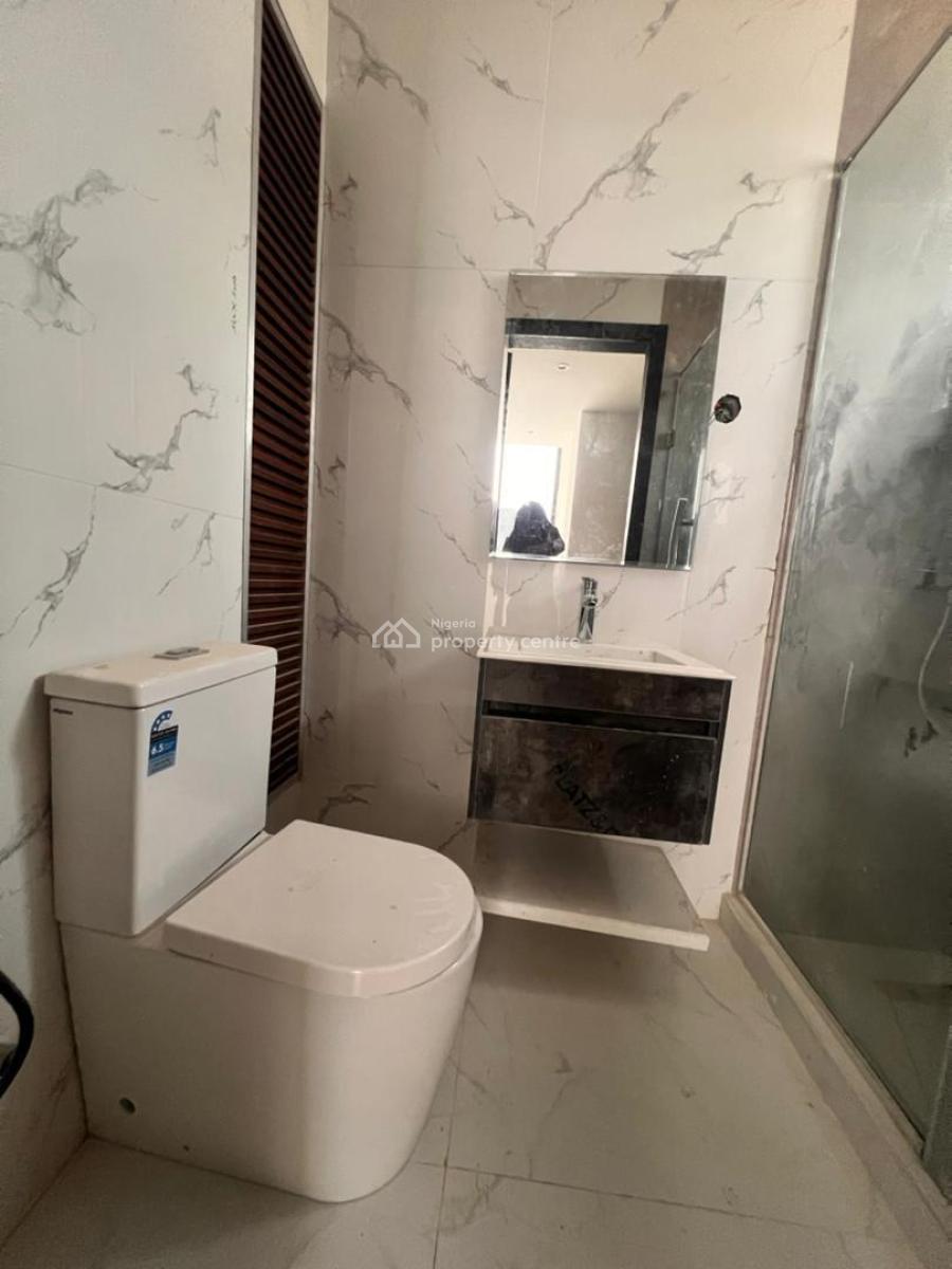 Luxury 4-bedroom Maisonettes with a Room Bq Each, Swimming Pool and Gym, Banana Island, Ikoyi, Lagos, Flat / Apartment for Rent