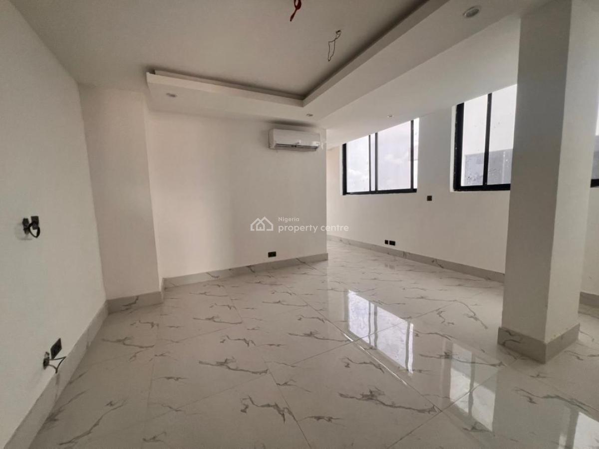 Luxury 4-bedroom Maisonettes with a Room Bq Each, Swimming Pool and Gym, Banana Island, Ikoyi, Lagos, Flat / Apartment for Rent