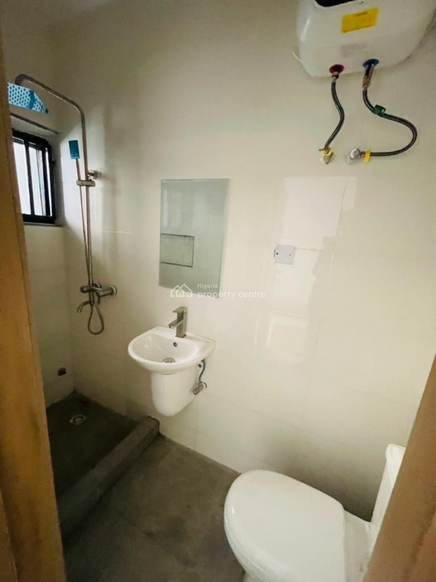 2 Bedroom Apartment, Ikota, Lekki, Lagos, Flat / Apartment for Rent