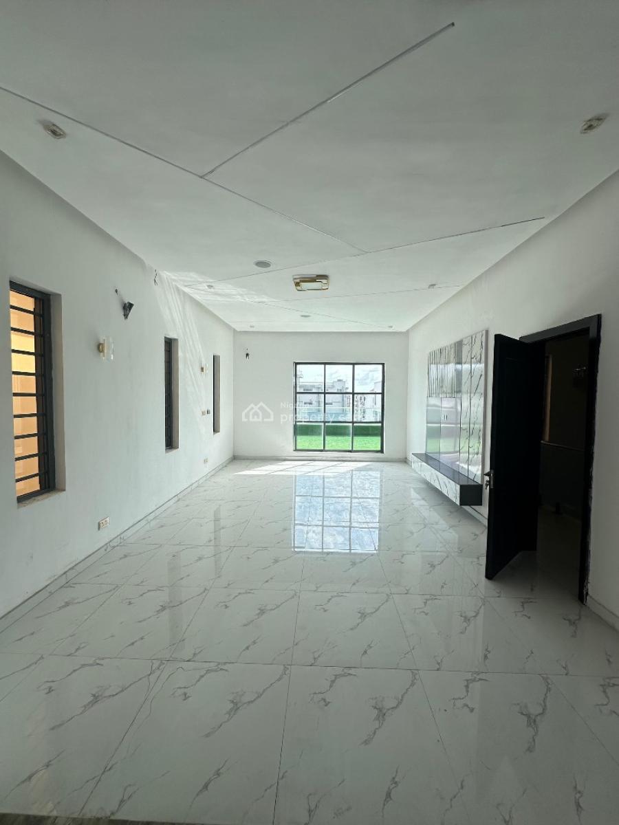 5 Bedroom Semi-detached Duplex with a Room Bq, Osapa, Lekki, Lagos, Semi-detached Duplex for Sale