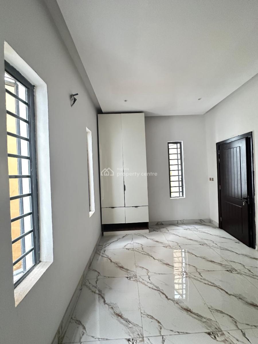5 Bedroom Semi-detached Duplex with a Room Bq, Osapa, Lekki, Lagos, Semi-detached Duplex for Sale