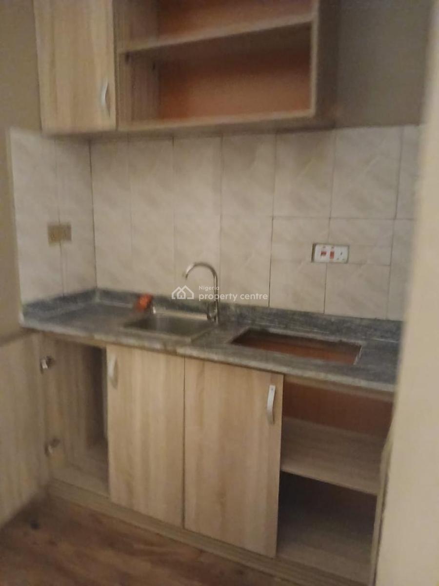 Studio Apartment with Kitchen and Master Bathroom, Osapa, Lekki, Lagos, Flat / Apartment for Rent