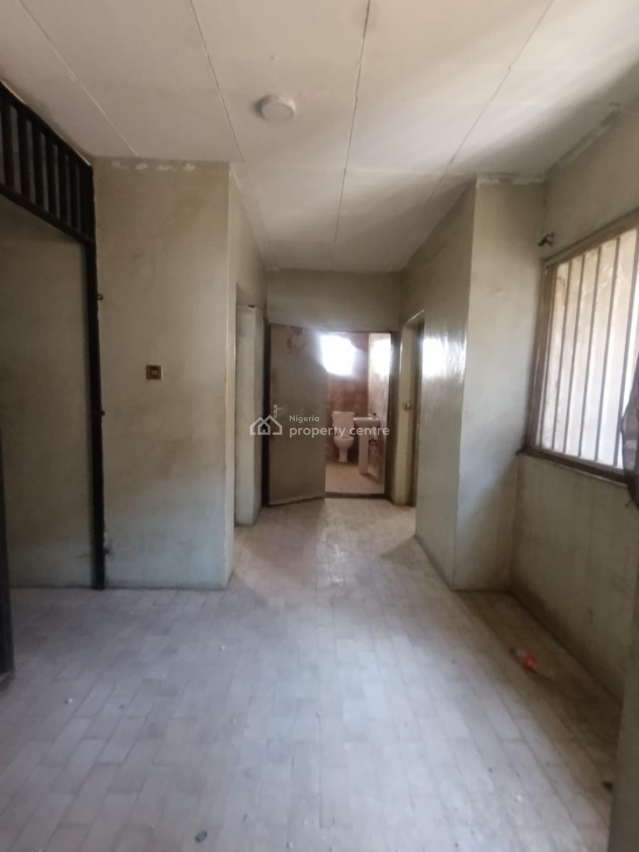 Spacious 4-bedroom Duplex, Off Awolowo Way, Ikeja, Lagos, House for Rent