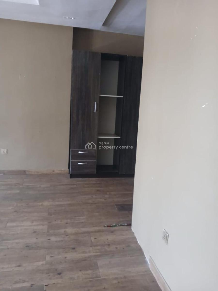 Studio Apartment with Kitchen, Osapa, Lekki, Lagos, Flat / Apartment for Rent
