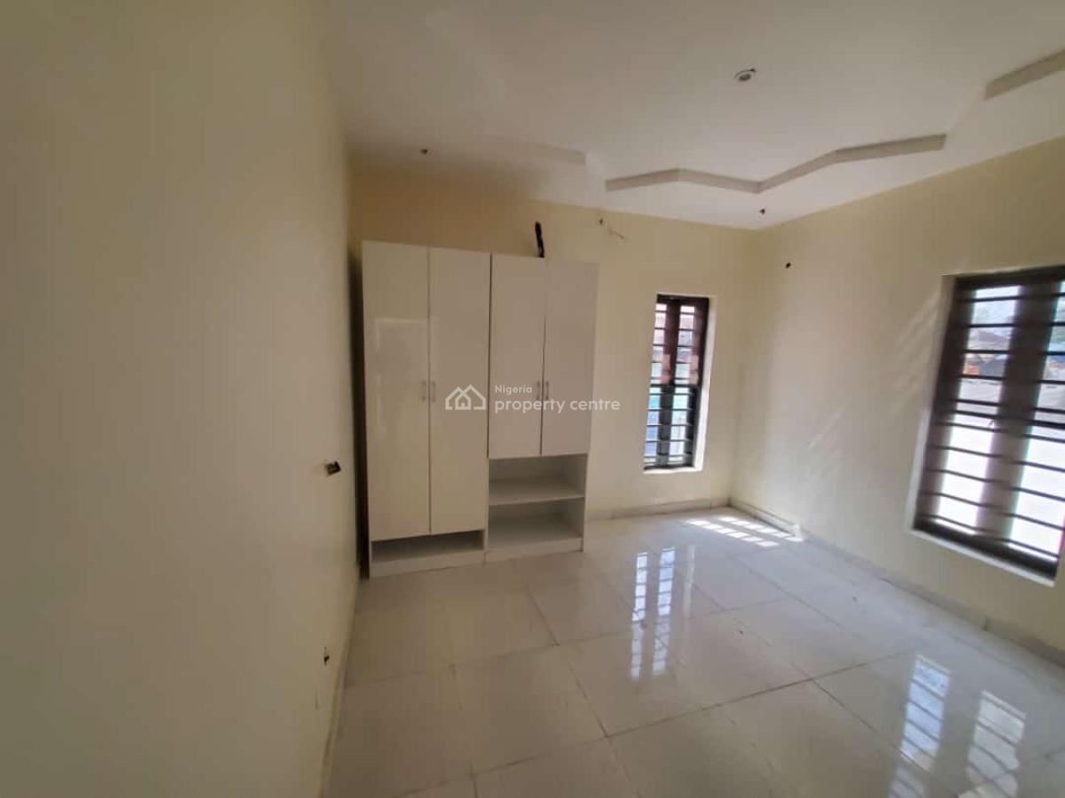 Nicely Finished 2 Bedroom Apartment All Rooms En-suite, Ilasan, Lekki, Lagos, Flat / Apartment for Rent