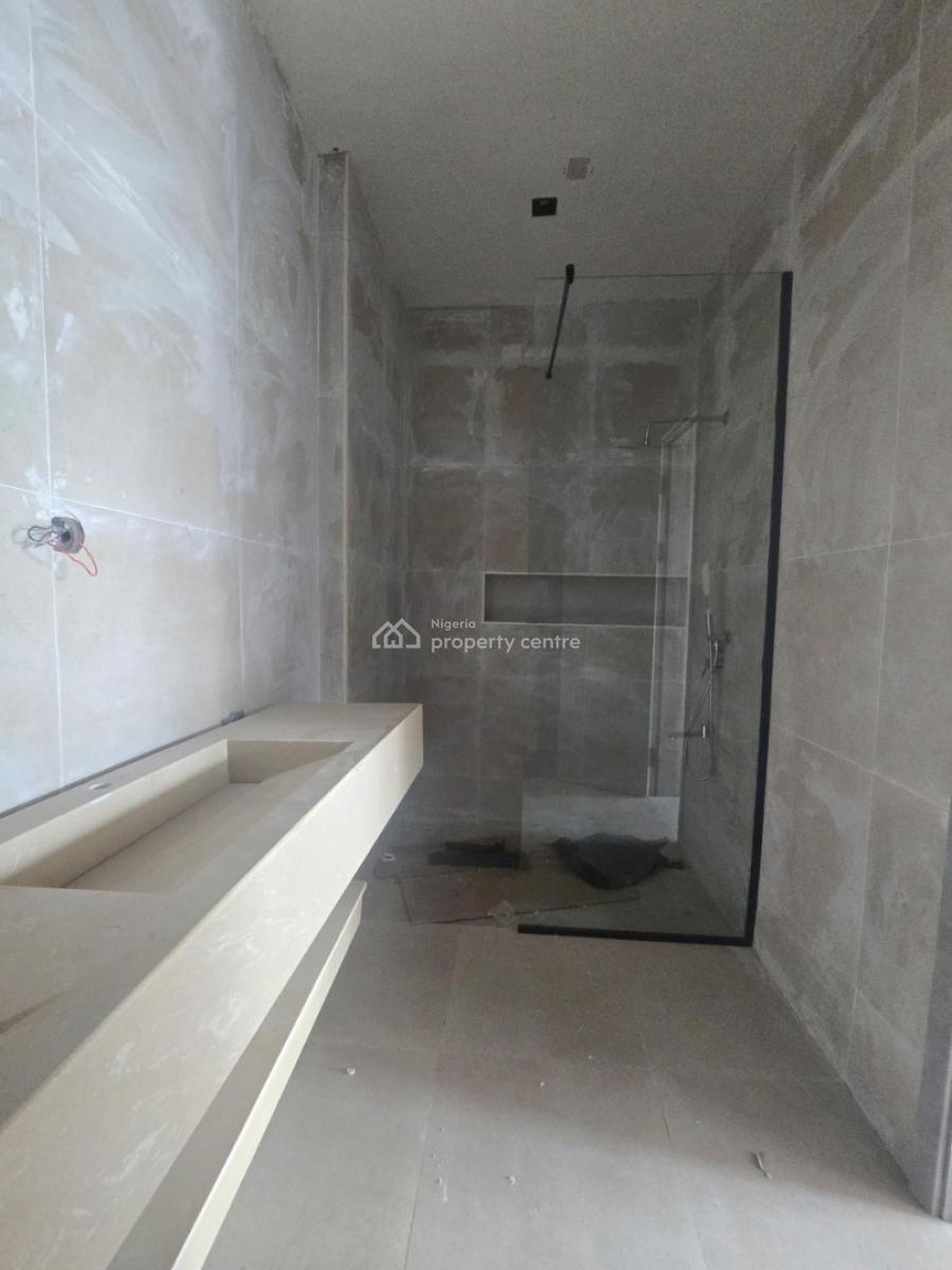 Elegant 3 Bedroom Apartment +gym, Pool & Elevator, Lekki Phase 1, Lekki, Lagos, Flat / Apartment for Sale