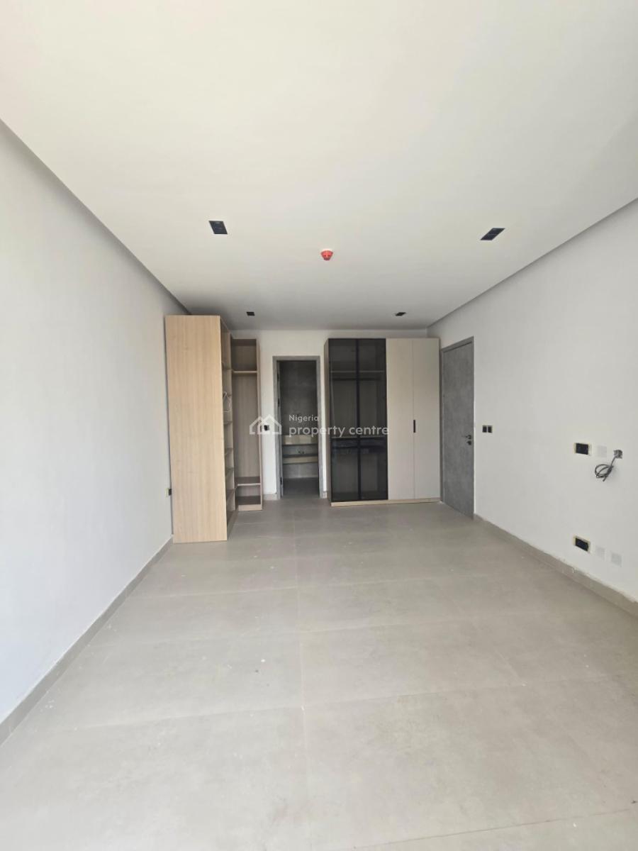 Elegant 3 Bedroom Apartment +gym, Pool & Elevator, Lekki Phase 1, Lekki, Lagos, Flat / Apartment for Sale