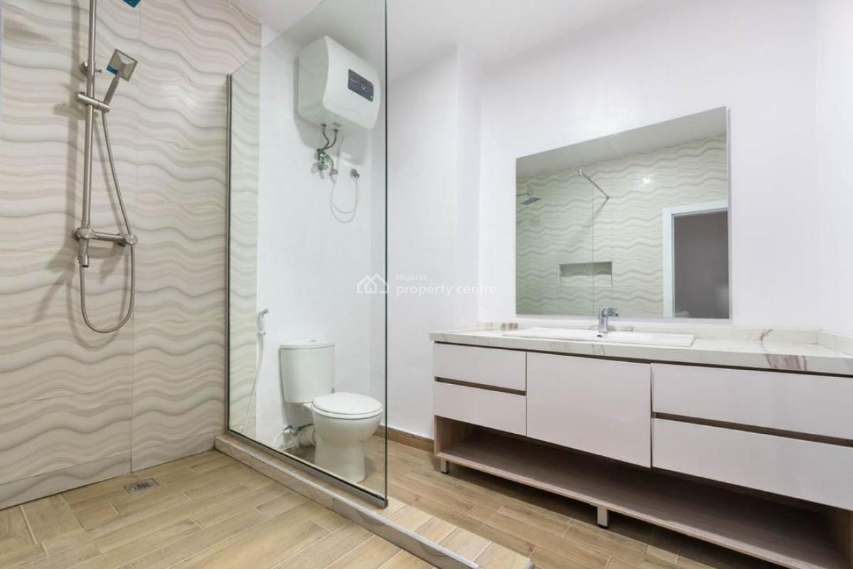 Water Front Furnished 3 Bedroom Apartment., Lekki Phase 1, Lekki, Lagos, Flat / Apartment for Rent