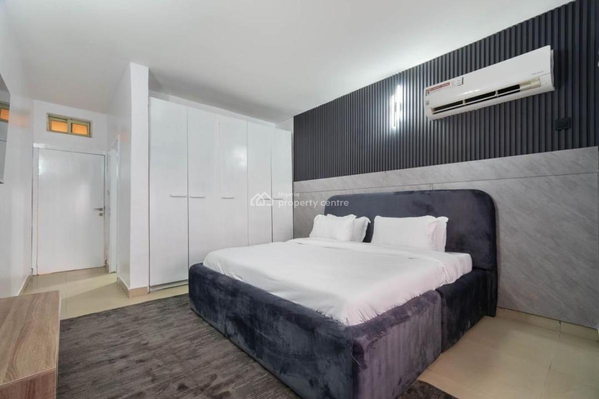 Water Front Furnished 3 Bedroom Apartment., Lekki Phase 1, Lekki, Lagos, Flat / Apartment for Rent