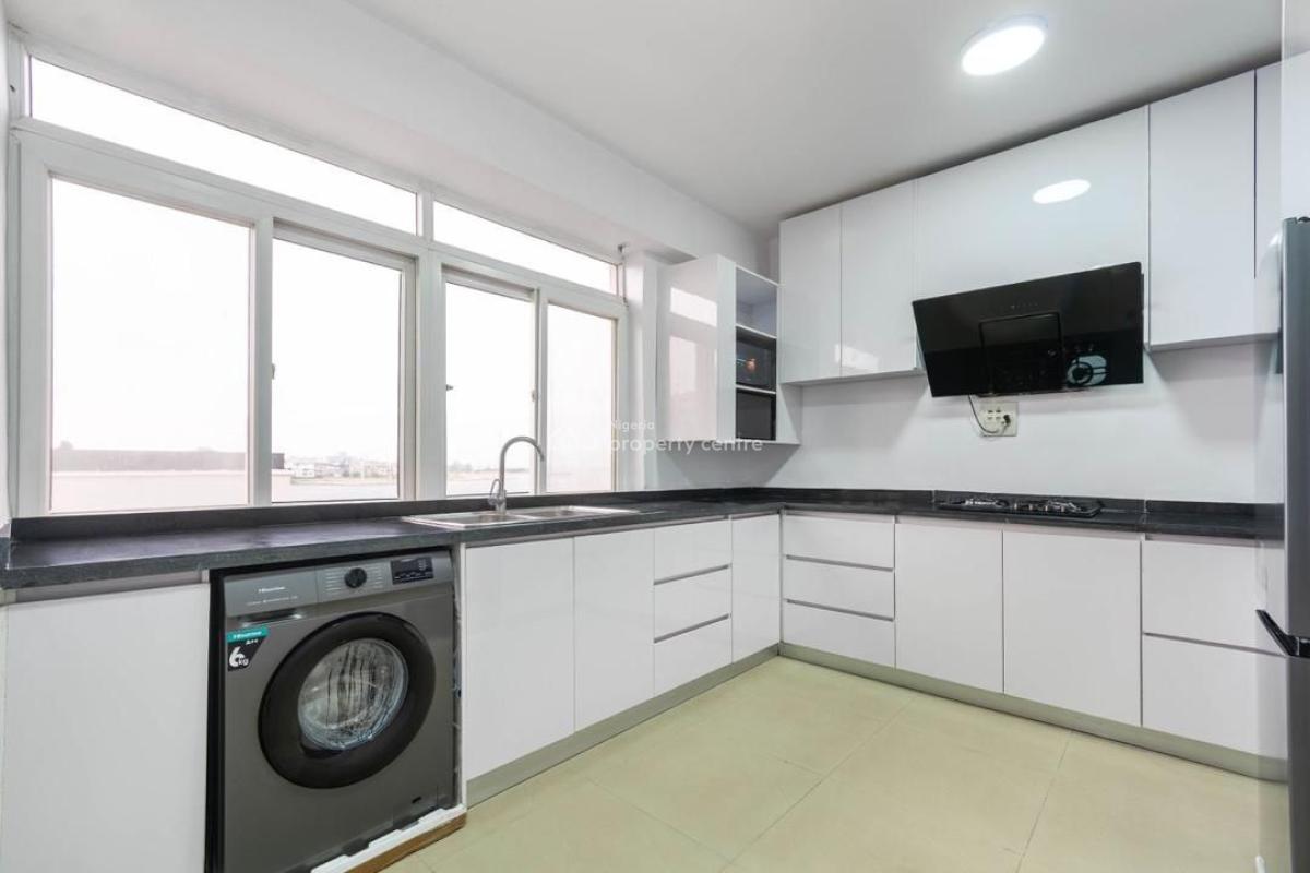 Water Front Furnished 3 Bedroom Apartment., Lekki Phase 1, Lekki, Lagos, Flat / Apartment for Rent