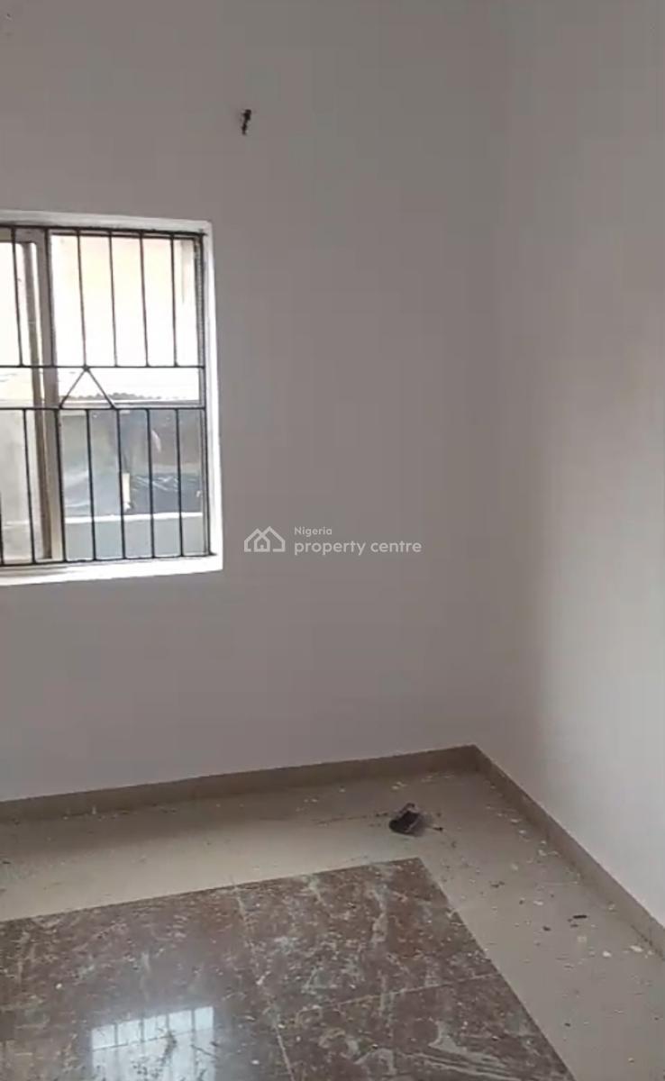 Upstairs Room Self Contain { Video}, Value County Estate, Ogidan, Sangotedo, Ajah, Lagos, Self Contain (single Rooms) for Rent