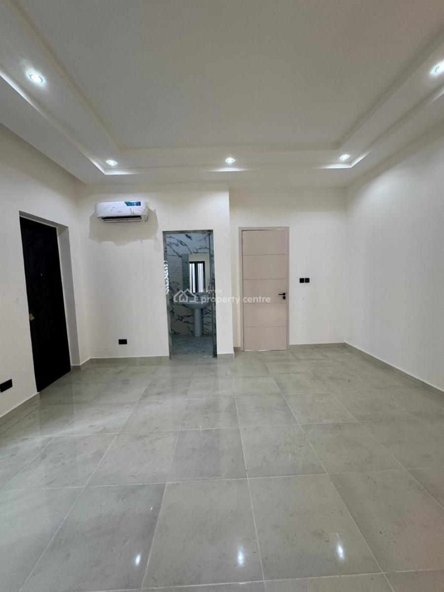 Fancy Spacious 6bedroom Fully Detached Duplex + Bq in a Secure Estate, Lekki Phase 1, Lekki, Lagos, Detached Duplex for Sale