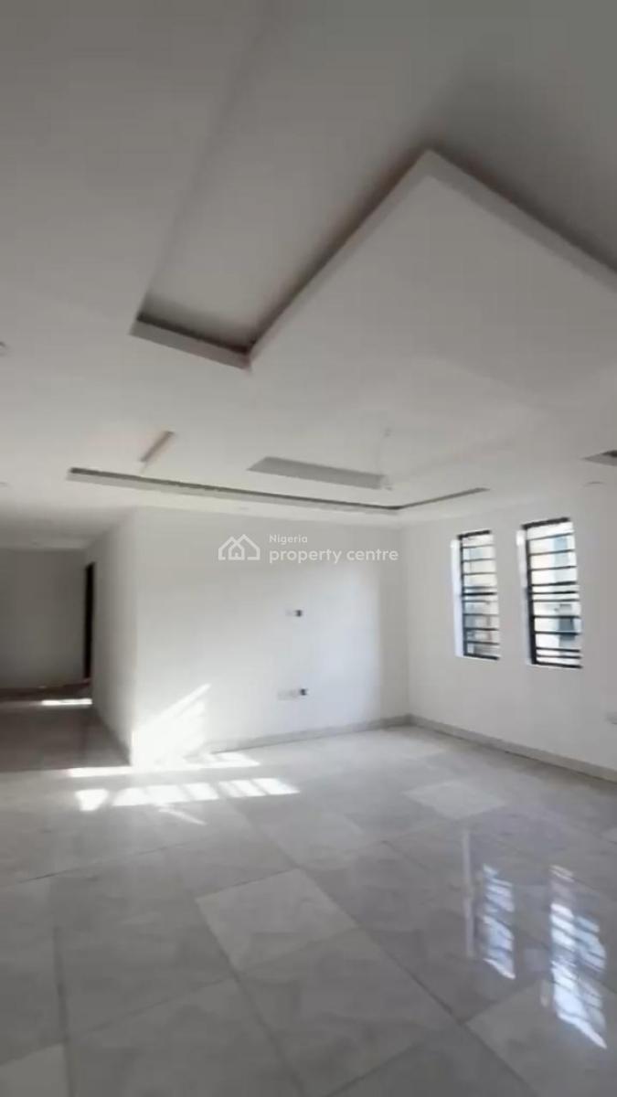 Lovely 3 Bedroom Flat, Ijesha, Surulere, Lagos, Flat / Apartment for Rent