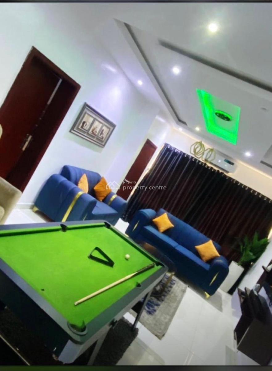 Furnished 2 Bedrooms Apartment, Lekki Phase 1, Lekki, Lagos, Flat / Apartment for Rent