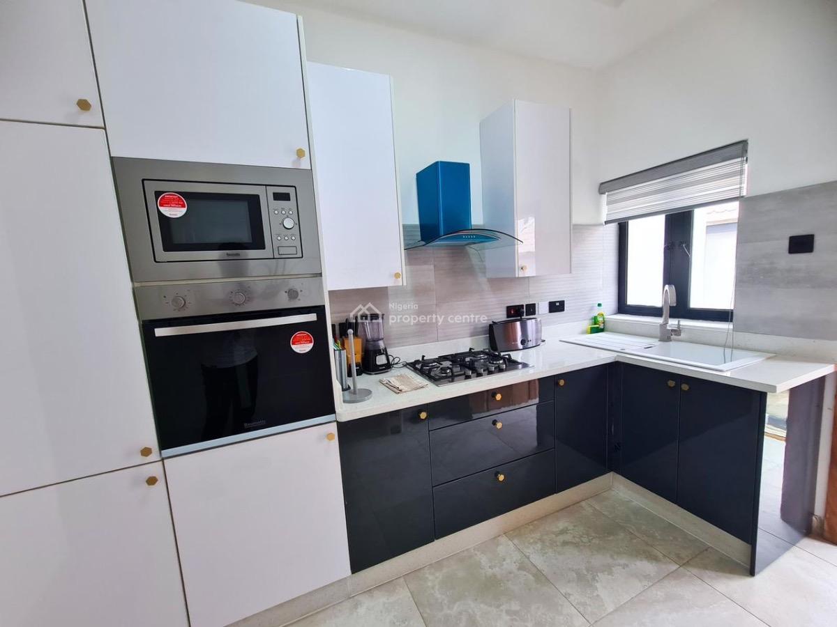 Luxury Furnished 3 Bedrooms Apartment, Lekki Phase 1, Lekki, Lagos, Flat / Apartment for Rent