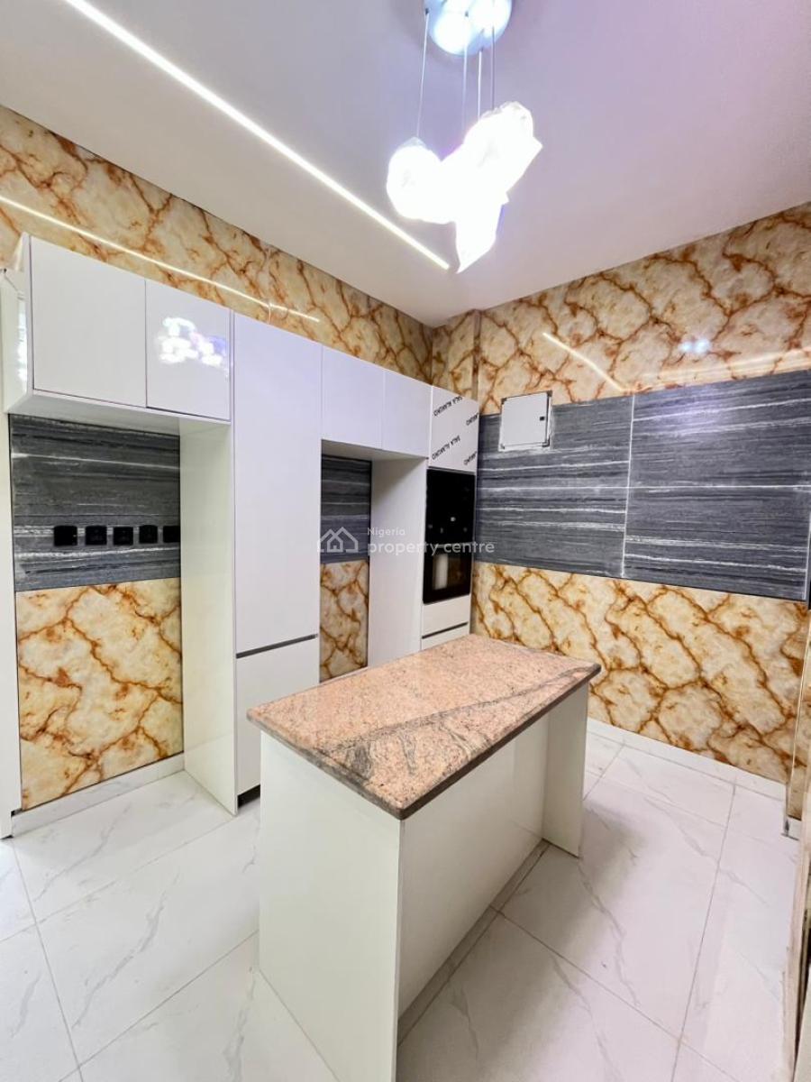 Excellent 4 Bedroom Terrace Duplex with a Bq, Osapa, Lekki, Lagos, Terraced Duplex for Sale