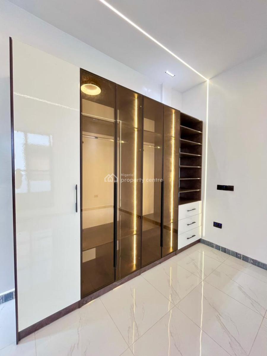 Excellent 4 Bedroom Terrace Duplex with a Bq, Osapa, Lekki, Lagos, Terraced Duplex for Sale