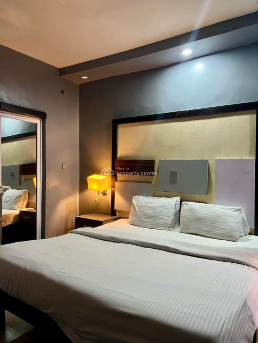 1 Bedroom Fully Serviced Apartments, Off Allen, Allen, Ikeja, Lagos, Mini Flat (room and Parlour) Short Let