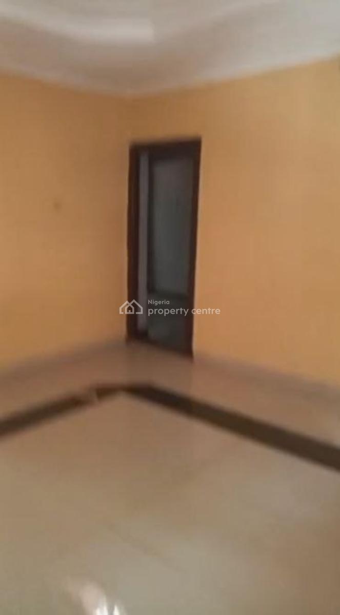Spacious 3 Bedroom Flat, Adeoni Eatate, Ojodu, Lagos, Flat / Apartment for Rent