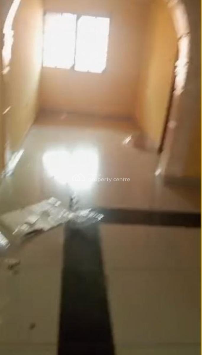 Spacious 3 Bedroom Flat, Adeoni Eatate, Ojodu, Lagos, Flat / Apartment for Rent