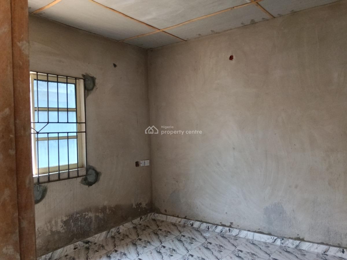 Spacious 1 Bedroom Mini, Igbe Lara,ginti,elepe, Ikorodu, Lagos, Mini Flat (room and Parlour) for Rent