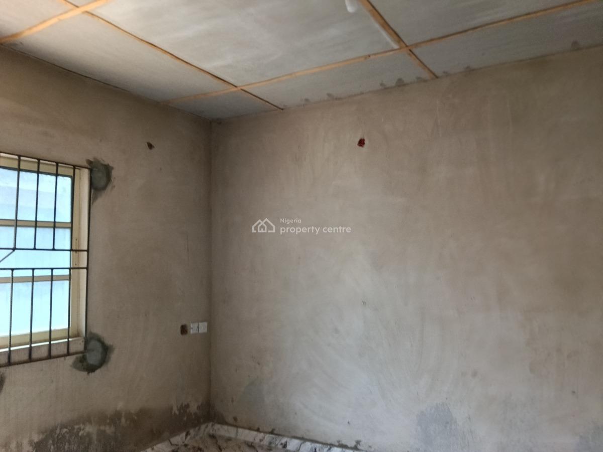 Spacious 1 Bedroom Mini, Igbe Lara,ginti,elepe, Ikorodu, Lagos, Mini Flat (room and Parlour) for Rent