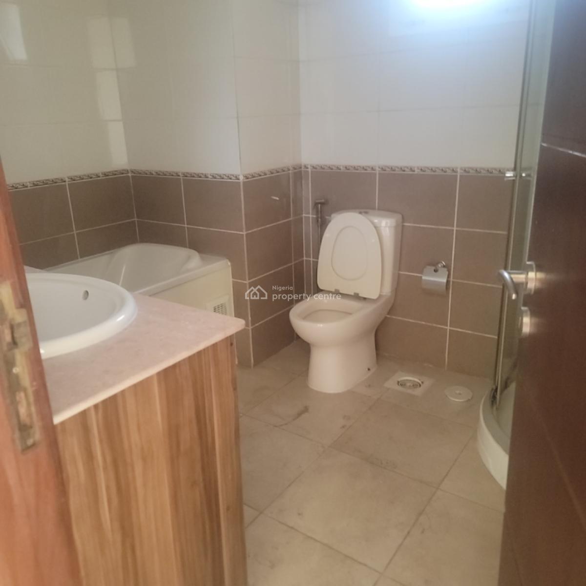 Spacious 4bedroom Fully Serviced Terrace Duplex with Bq, Pool, & Gym, Banana Island, Banana Island, Ikoyi, Lagos, Terraced Duplex for Rent