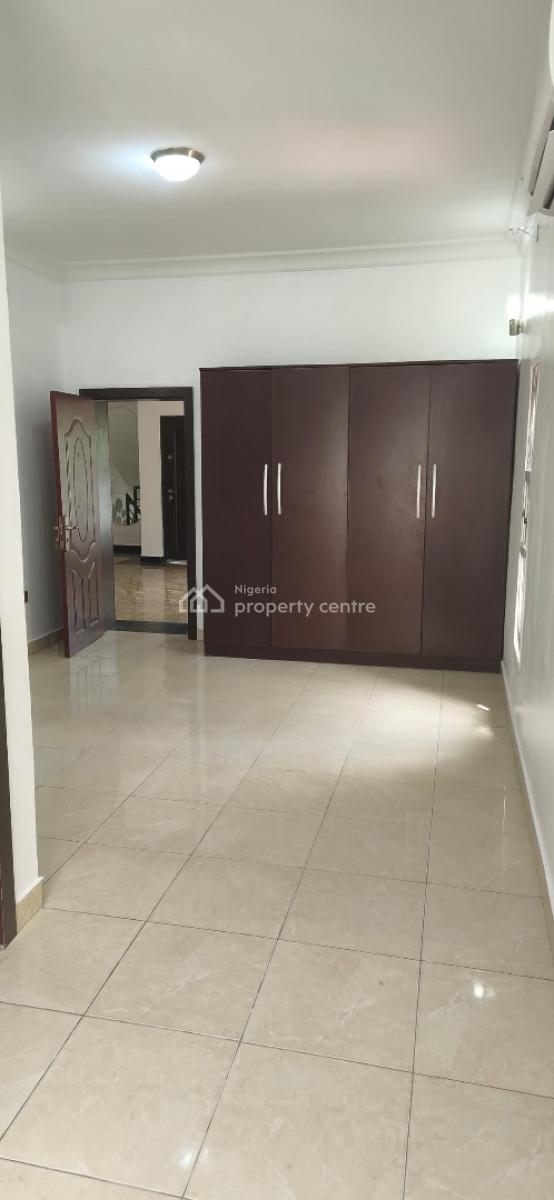 Spacious 4bedroom Fully Serviced Terrace Duplex with Bq, Pool, & Gym, Banana Island, Banana Island, Ikoyi, Lagos, Terraced Duplex for Rent